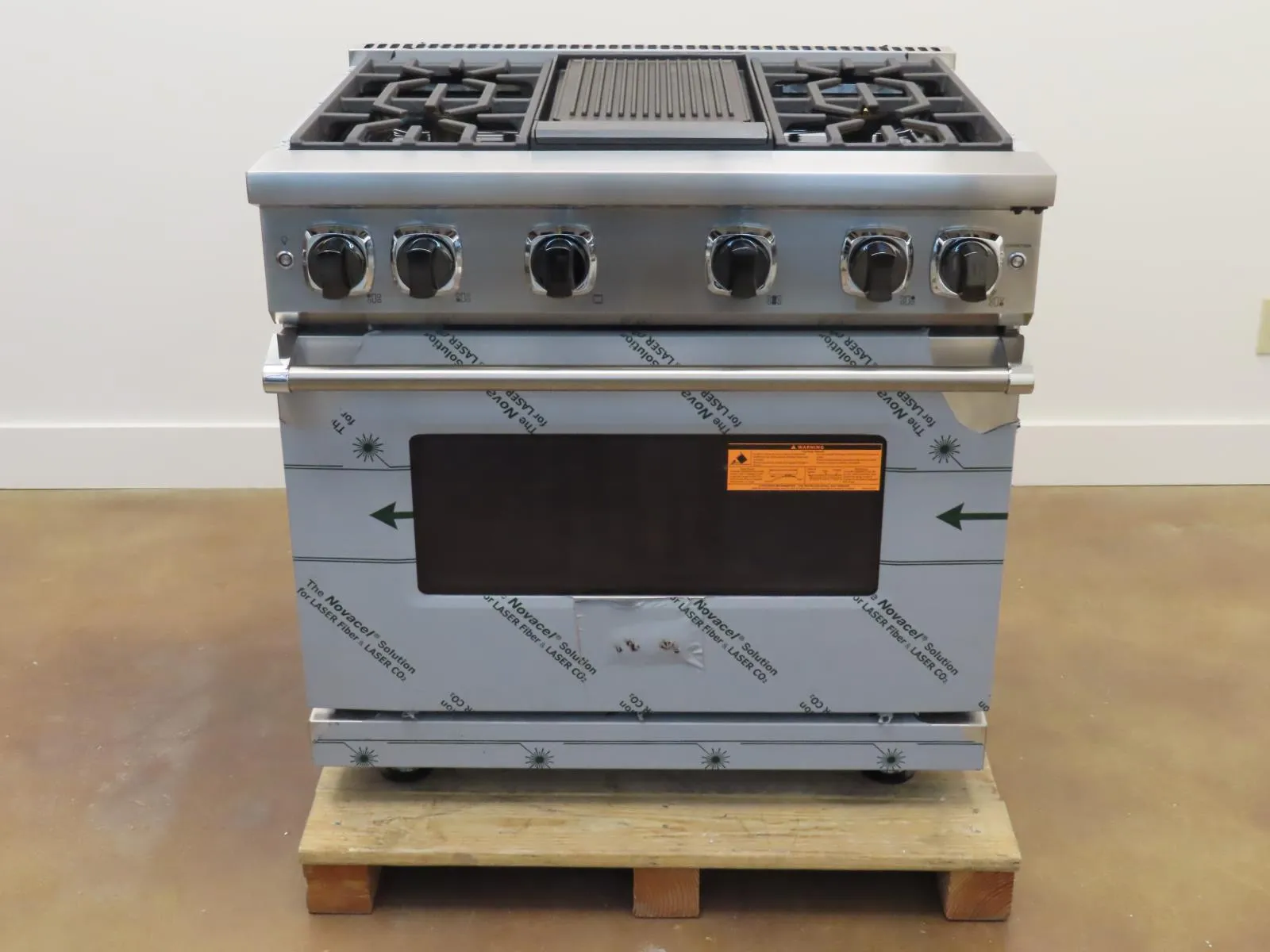 Viking 7 Series VGR73624GSS 36" Freestanding Professional Gas Range 2020 Model